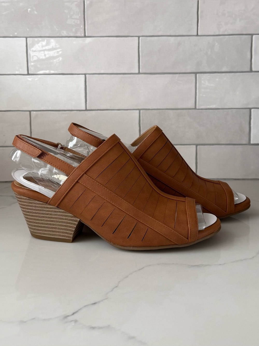 Natural Soul Dayna Slingback Sandals